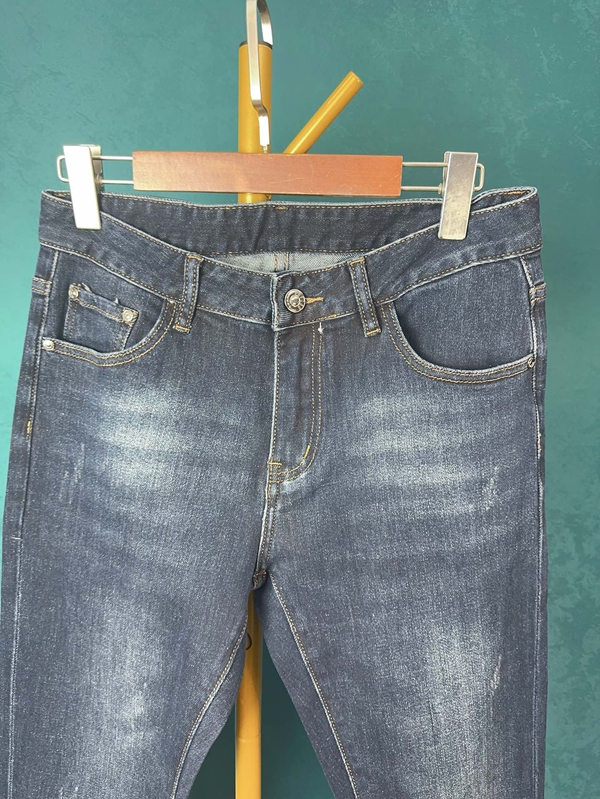 ブランドジーンズ素材ディテール